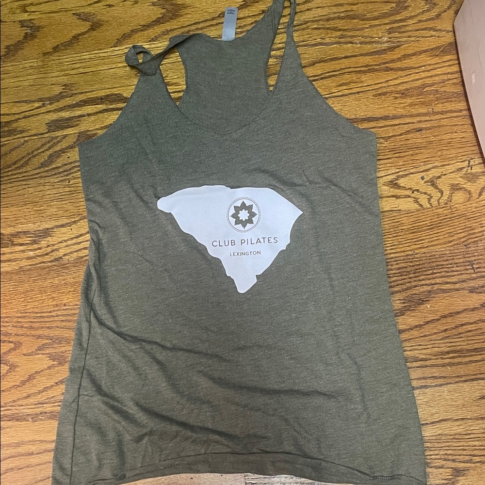 Club Pilates Women's Olive Tank Top small